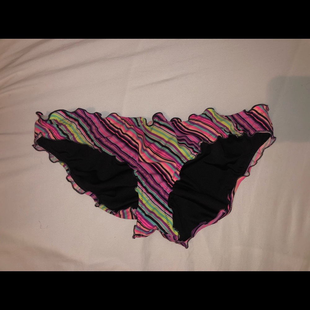 VS CHEEKY BIKINI BOTTOMS